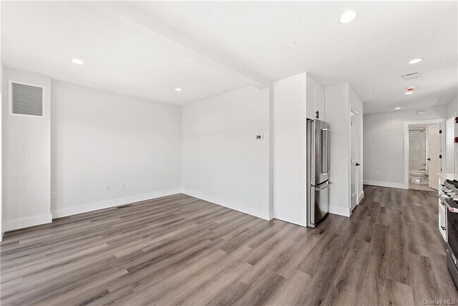 Foto del edificio - 21 Ridge St