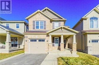 Building Photo - 465 Carbert Cres