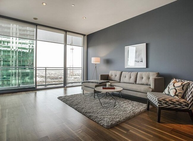 Building Photo - Apartment for Rent