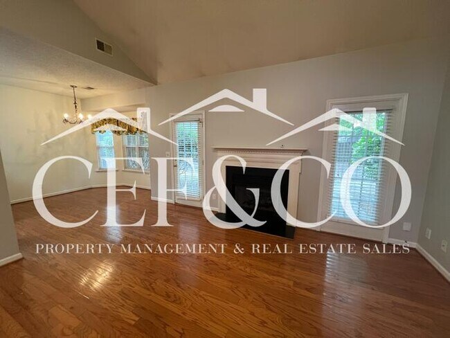 Foto del edificio - Spacious 3-Bedroom, 2-Bathroom Home in Rock Springs Community