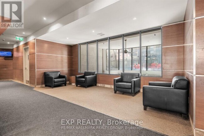 Photo du bâtiment - 470-2470 Laurier Ave W