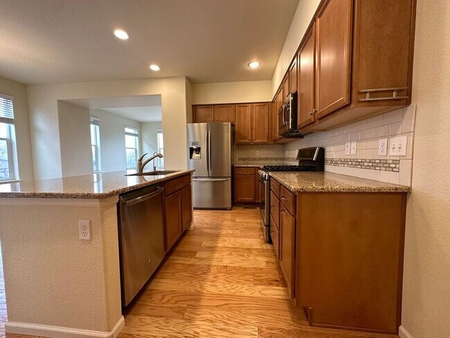Foto del edificio - 14694 E Crestridge Dr