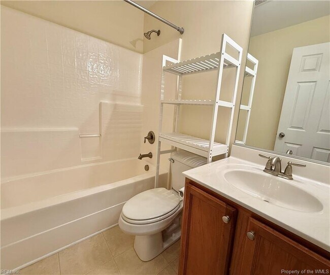 Building Photo - 5357 Discovery Park Blvd