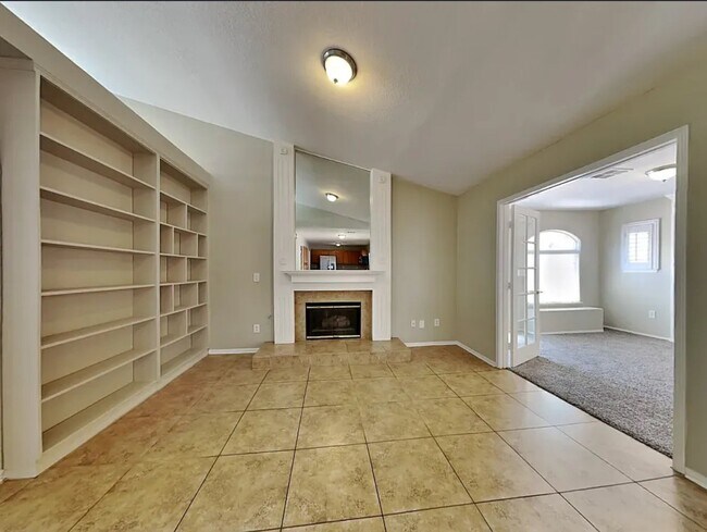 Foto del edificio - 5709 Heatherwood St
