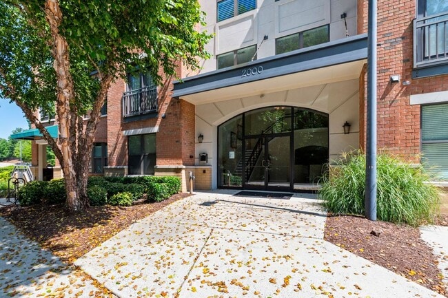 AVAILABLE NOW! $200 off 1st month's rent!! Gorgeous 1 bedroom, 1 bath condo in The Landing at Sou... - AVAILABLE NOW! $200 off 1st month's rent!! Gorgeous 1 bedroom, 1 bath condo in The Landing at Sou...