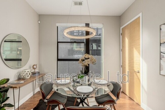 Foto del edificio - 3207 Shoshone St