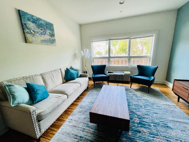 Foto principal - 205 Easton Ave