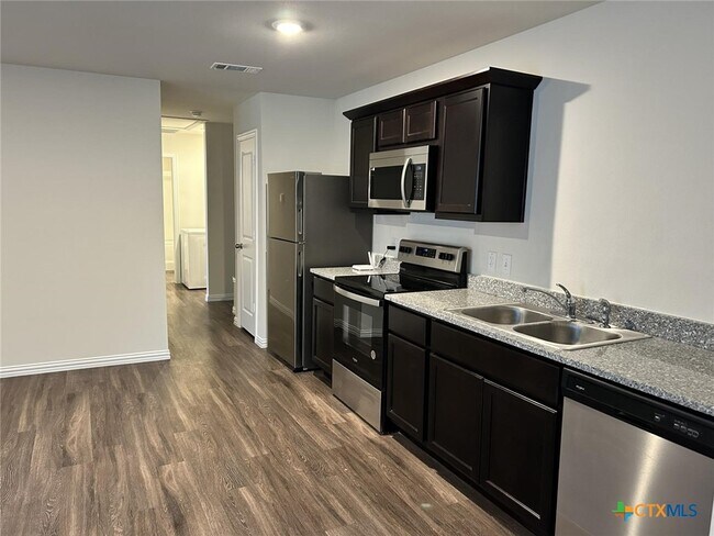 Foto del edificio - 918 S 39th St