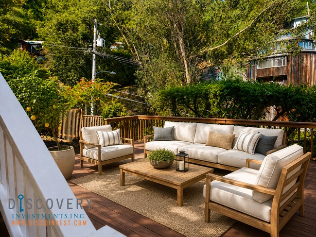 Foto del edificio - Charming Bungalow in the Montclair Hills