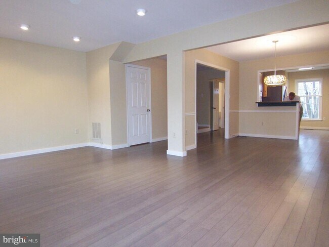 Foto del edificio - 9032 Gavelwood Ct