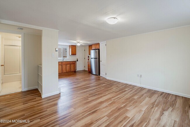 Foto del edificio - 105 Coolidge Ave