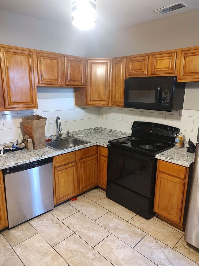 Foto del edificio - 2142 N 18th St
