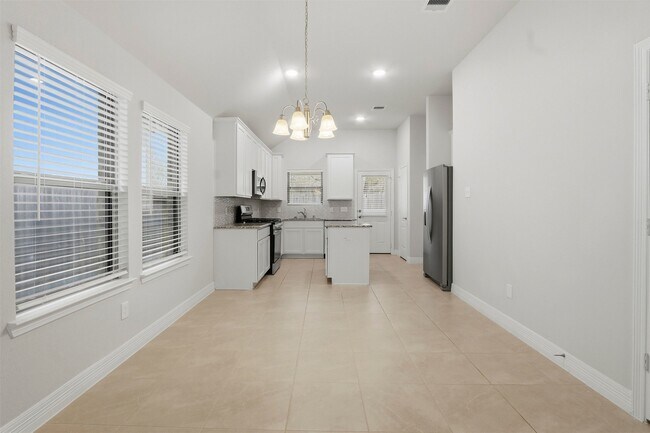 Foto del edificio - 40704 Guillemont Ln