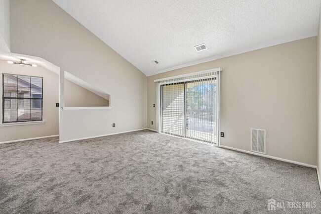 Foto del edificio - 3015 Lighthouse Ln