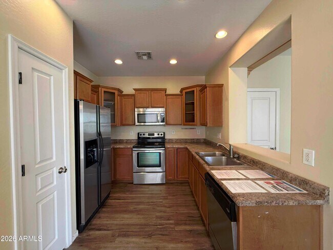 Foto del edificio - 1727 E Joseph Way