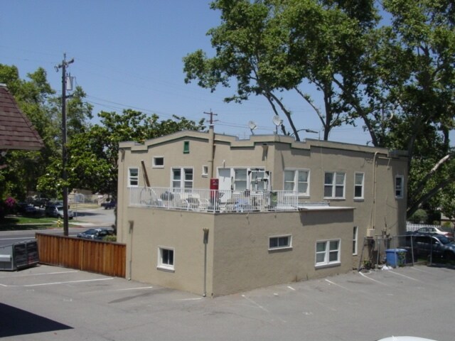 Building Photo - 601 S 9th St