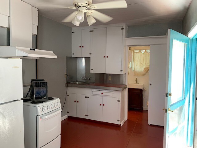 Building Photo - 510 E 4th St