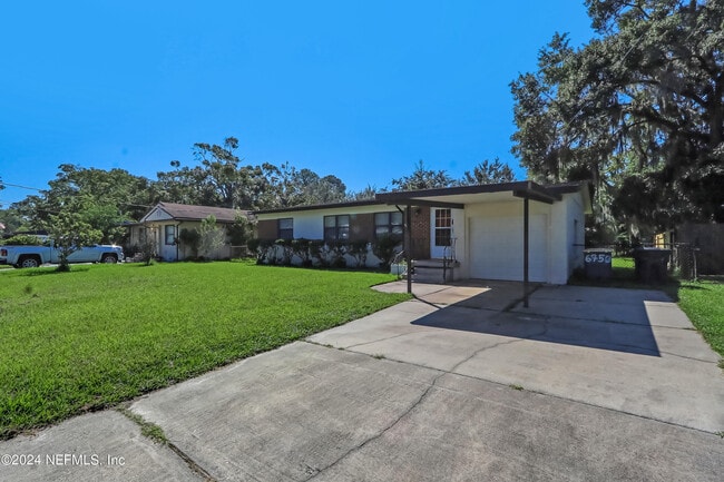 Building Photo - 6750 Sans Souci Rd
