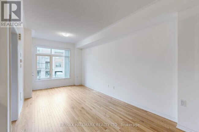 Building Photo - 106 Bravo Ln