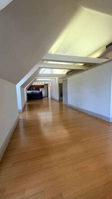 Foto del edificio - 4400 Laclede Ave