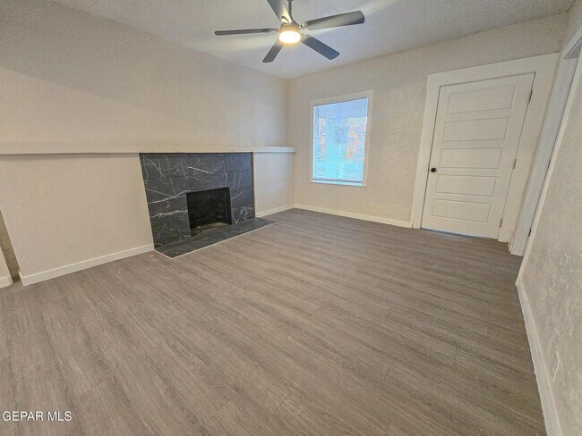 Foto del edificio - 3518 Sacramento Ave