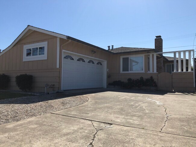 House - 2186 San Rafael Ave