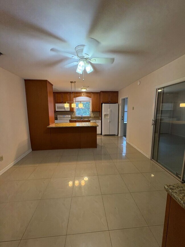 Foto del edificio - Charming 3 bed, 2 bath home, in Altamonte ...