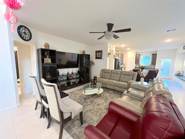 Foto del edificio - 5147 Klein Orchard Dr