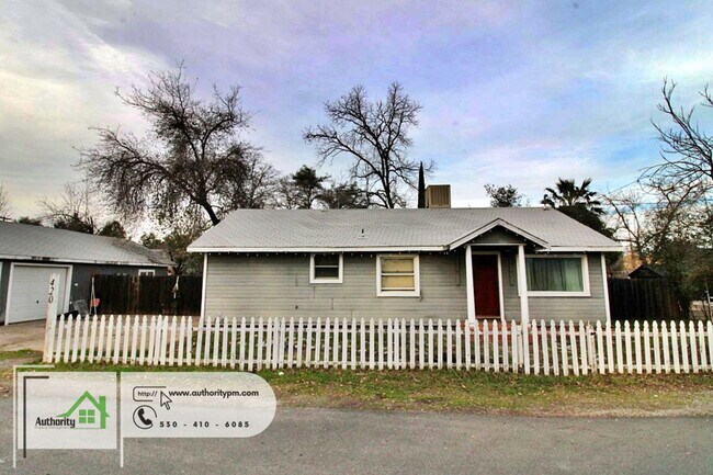 Foto del edificio - 420 Beagle Ln