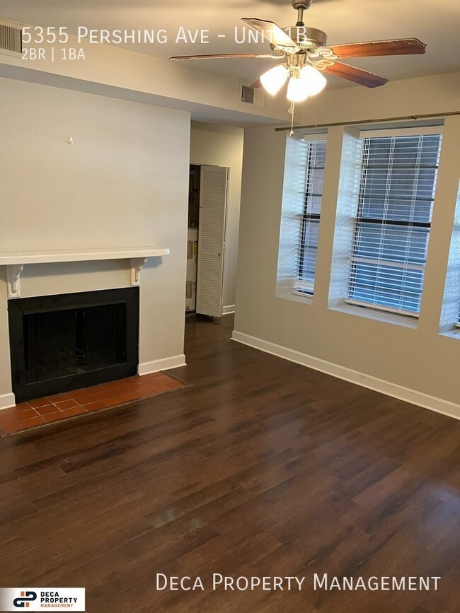 Building Photo - 2 Bedroom Condo