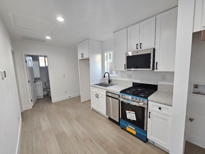 Foto principal - 853 Kempton St