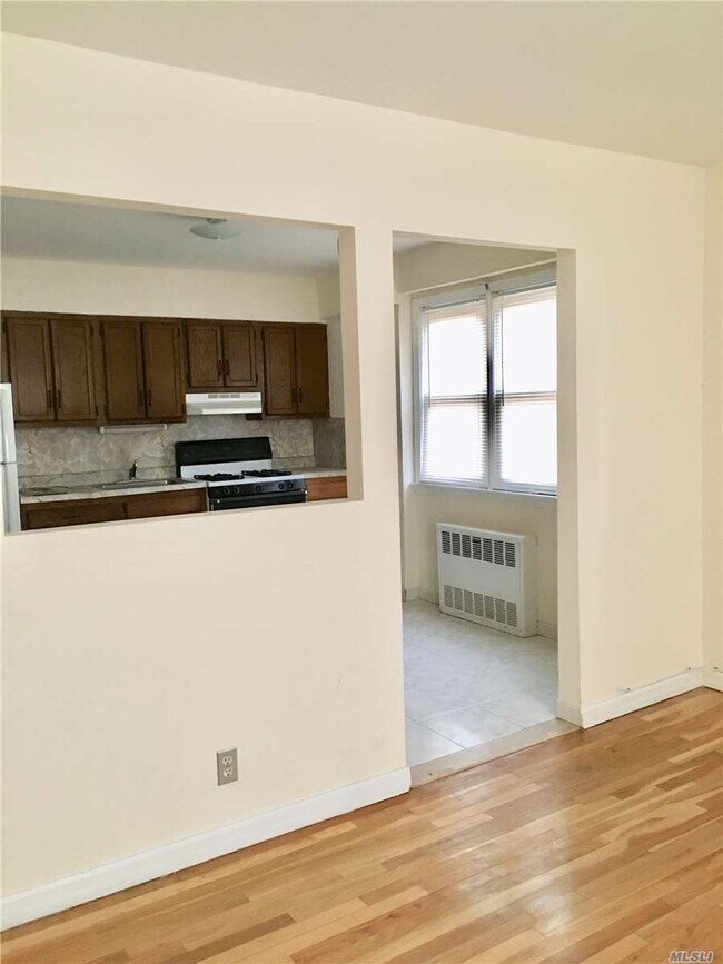 Foto del edificio - 154-73 21st Ave