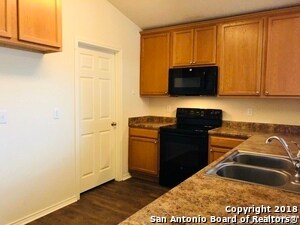 Building Photo - 2711 Skybound