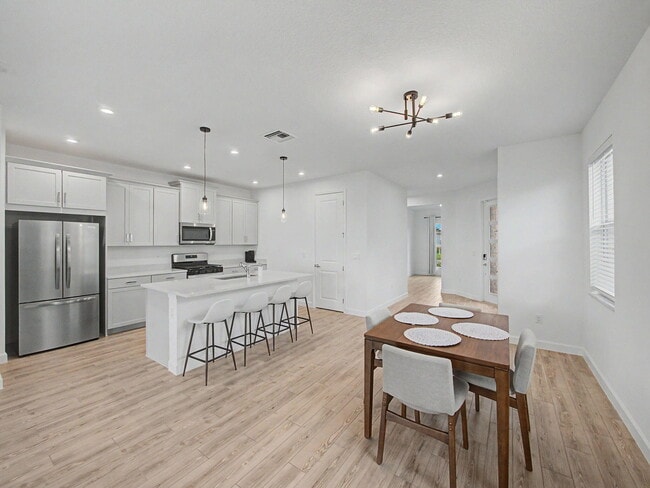 Building Photo - 9140 Remy Ln