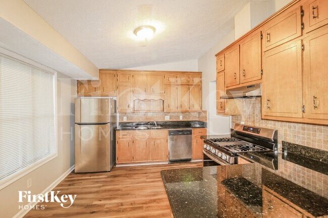 Foto del edificio - 634 Woodsong Ln