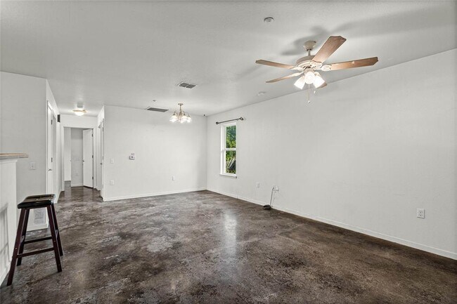Building Photo - 6809 Ali Cove