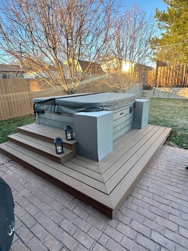 Foto del edificio - 10870 Carrol Ln