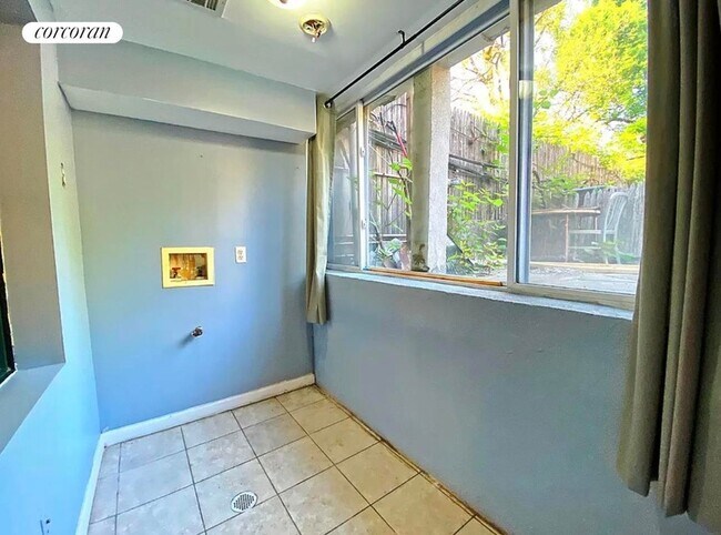 Foto del edificio - 157 19th St