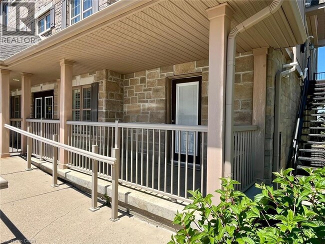 Building Photo - 1460 Highland Rd W
