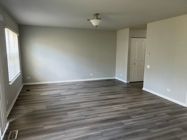 Living Room - 673 Savannah Ln