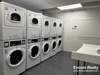 Foto del edificio - 1175 Boylston St