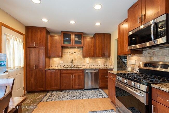 Building Photo - 1754 Richfield Ave