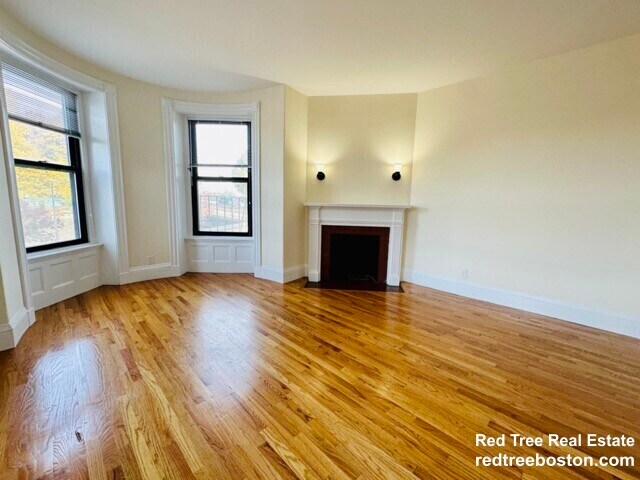 Foto del edificio - 504 Beacon St