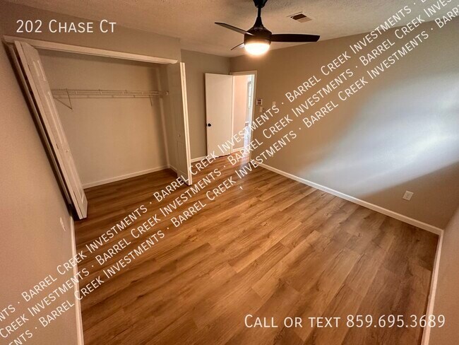 Foto del edificio - 3 Bed 1 Bath - 202 Chase Ct, Berea, KY 40403