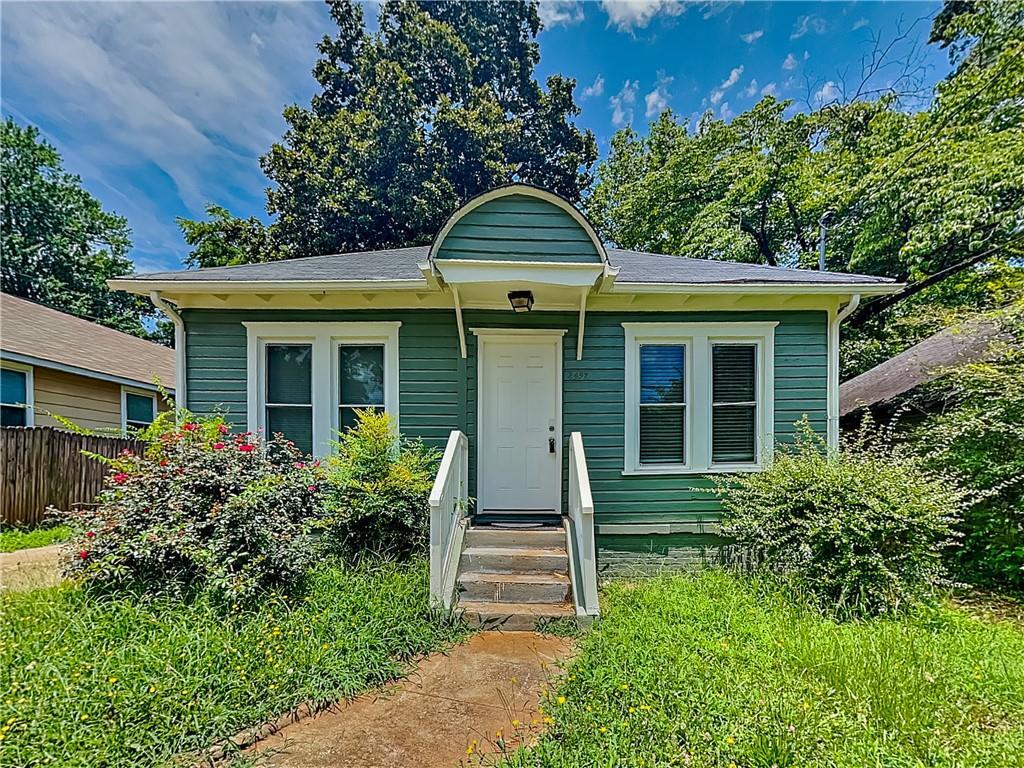 Foto principal - 2497 Lakewood Ave