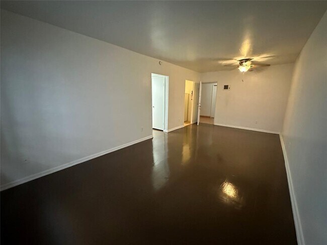 Foto del edificio - 5611 Jackson St
