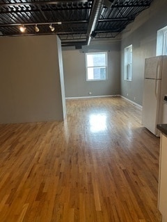 Foto del edificio - 2046 W Grand Ave