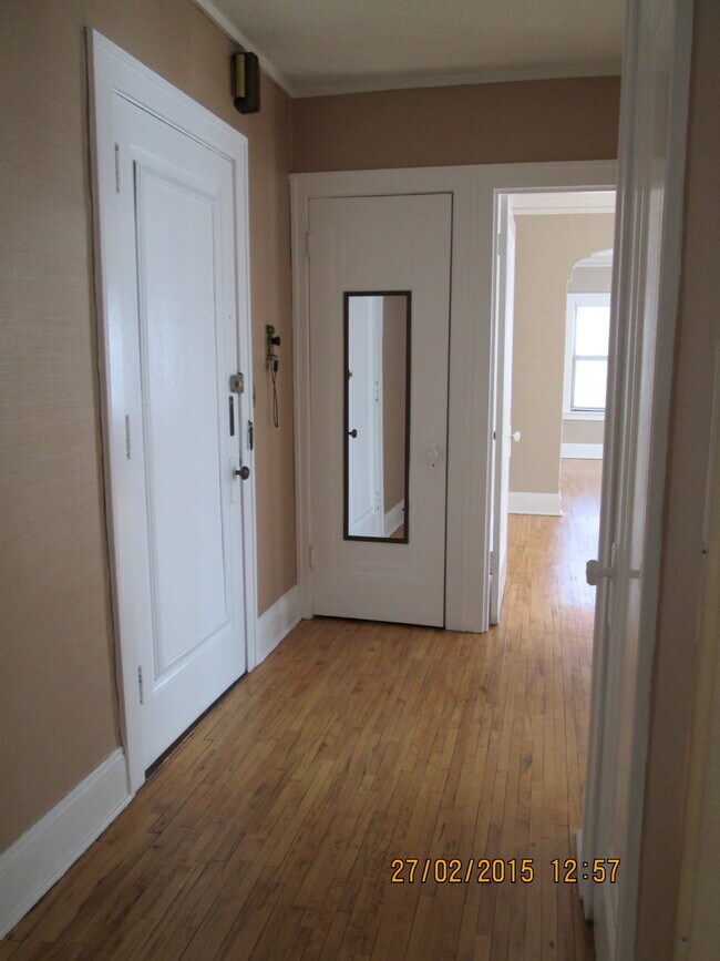Foto del edificio - 3545 Emerson Ave S