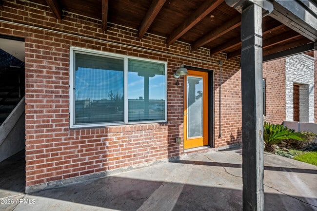 Building Photo - 3601 N 15th Ave