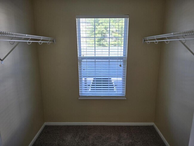 Foto del edificio - 2306 NE 68th St